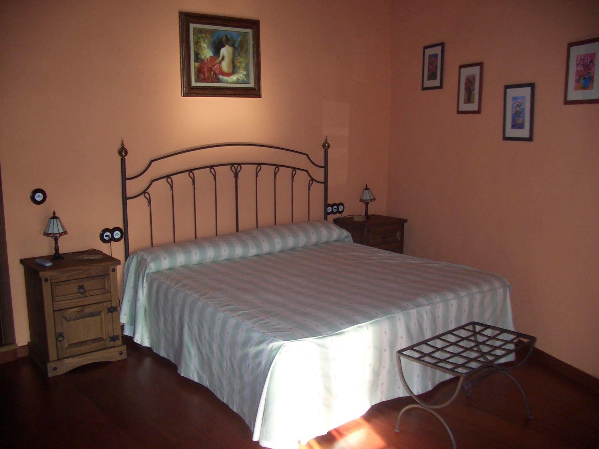Hotel Rural La Fontanilla Fregenal de la Sierra Buitenkant foto