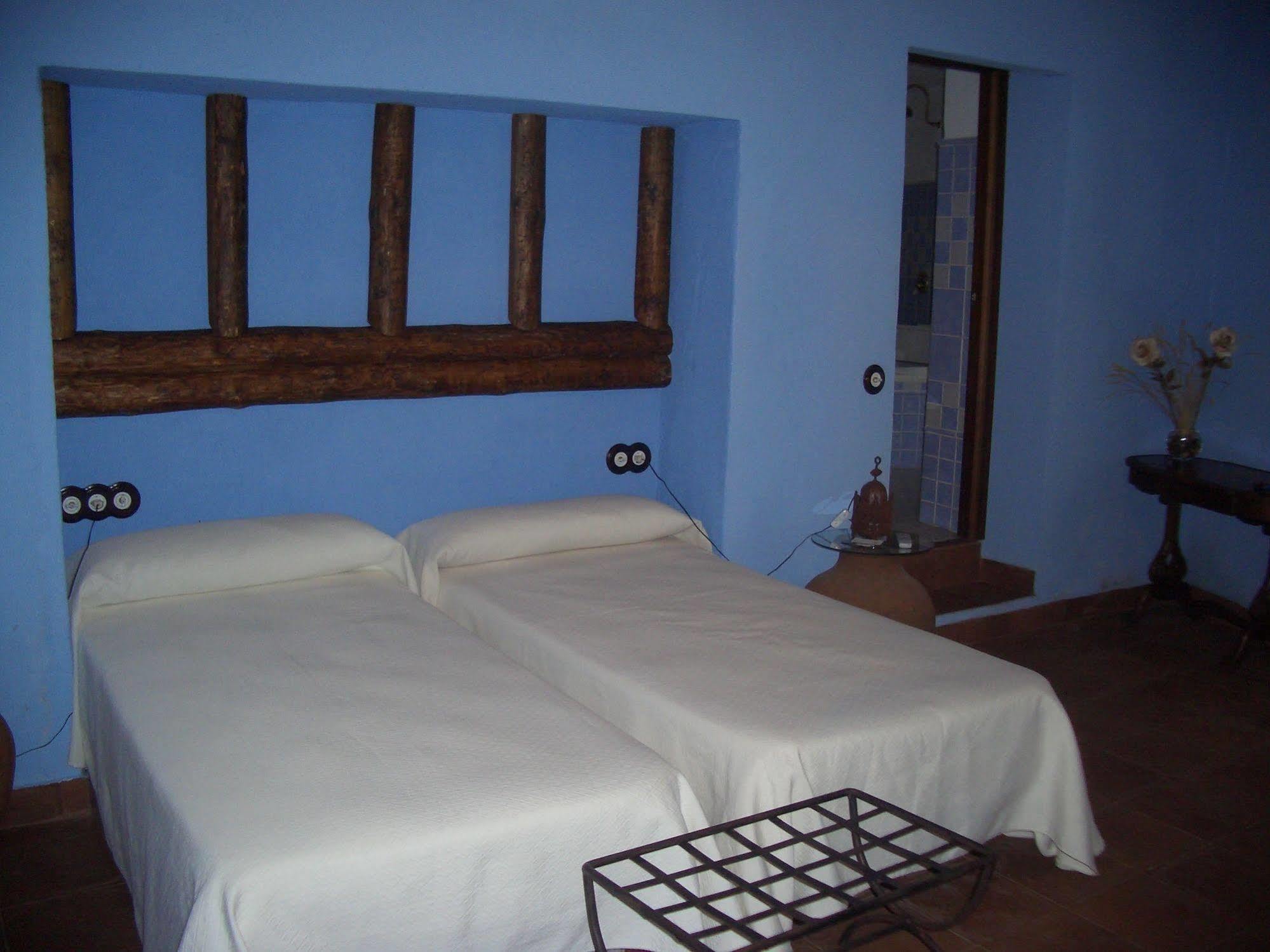 Hotel Rural La Fontanilla Fregenal de la Sierra Buitenkant foto